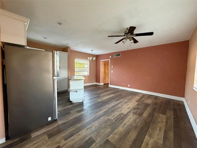 2225 Polk St 11A, Hollywood, FL 33020