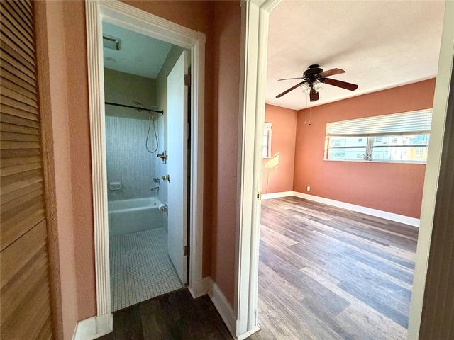 2225 Polk St 11A, Hollywood, FL 33020