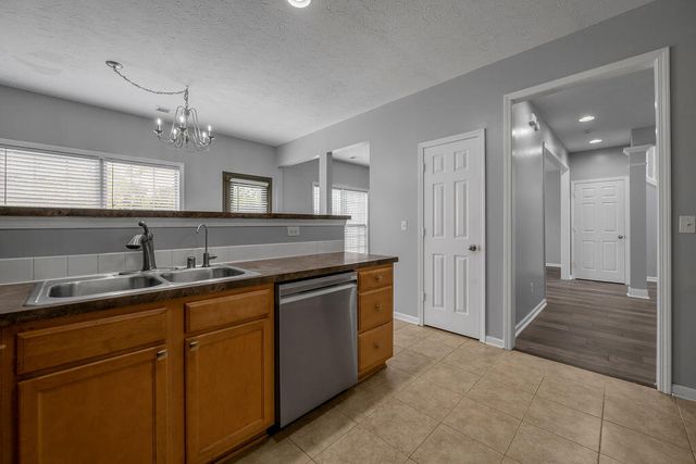 3041 Drexel Pass, Lexington, KY 40509
