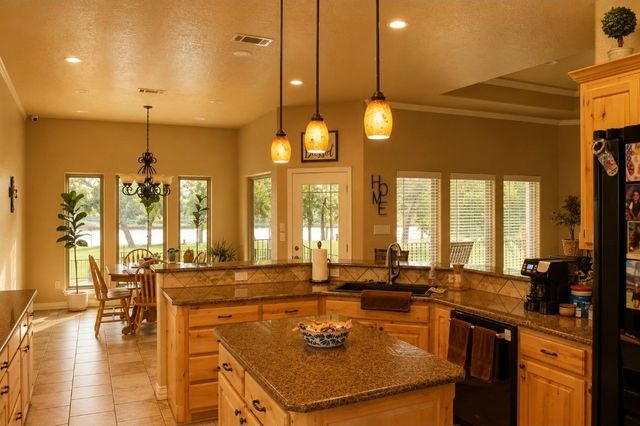 1225 Driftwood Ranch Trail, Weatherford, TX 76087