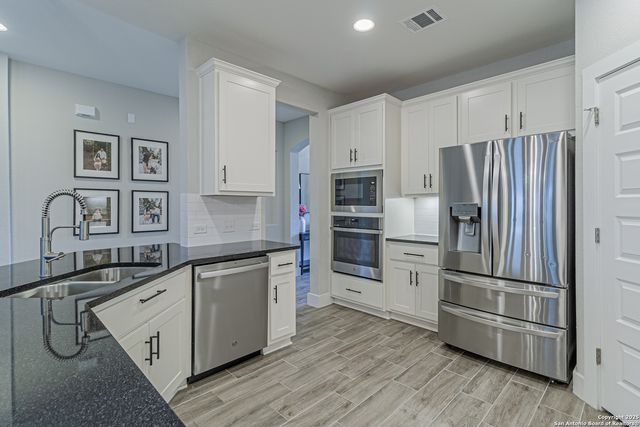 14302 Gold Rush Pass, San Antonio, TX 78254