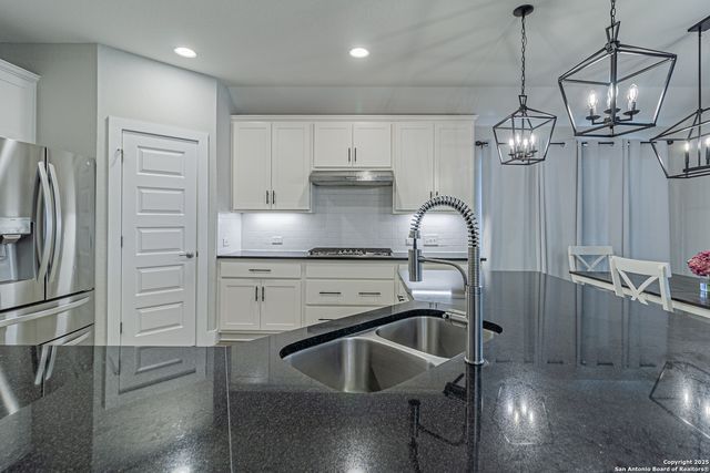 14302 Gold Rush Pass, San Antonio, TX 78254