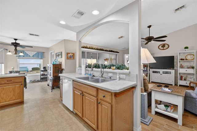 15714 SW 16TH TERRACE, Ocala, FL 34473