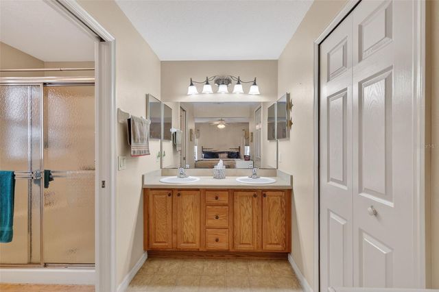 15714 SW 16TH TERRACE, Ocala, FL 34473