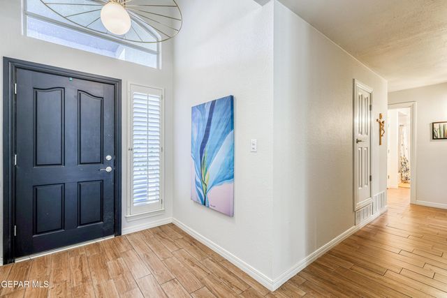 7001 ROCK CANYON Drive, El Paso, TX 79912