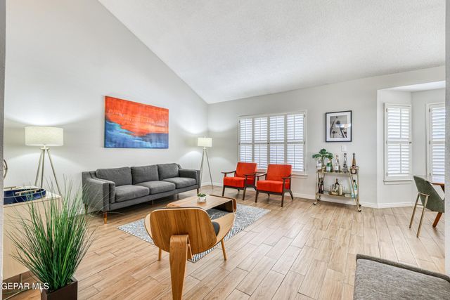 7001 ROCK CANYON Drive, El Paso, TX 79912