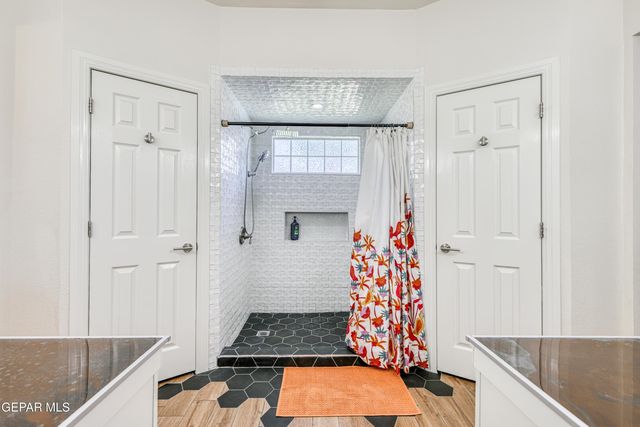 7001 ROCK CANYON Drive, El Paso, TX 79912