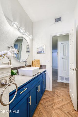 7001 ROCK CANYON Drive, El Paso, TX 79912