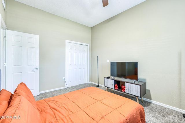 7001 ROCK CANYON Drive, El Paso, TX 79912