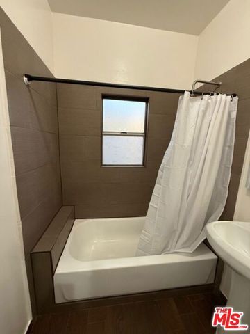 334 N Heliotrope Drive 309, Los Angeles, CA 90004