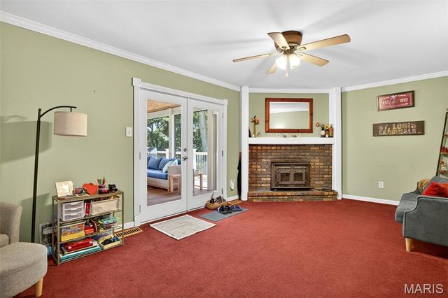 41 Spring Wood Drive, St Peters, MO 63376