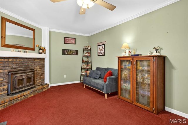 41 Spring Wood Drive, St Peters, MO 63376