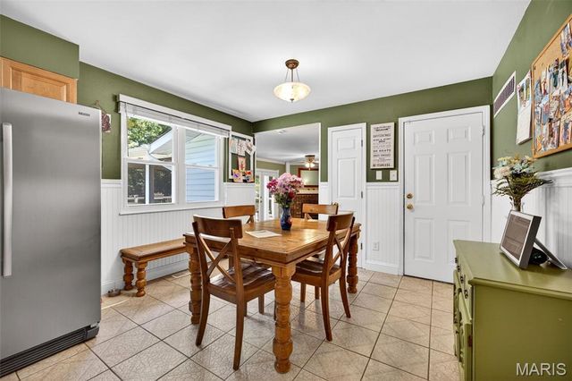 41 Spring Wood Drive, St Peters, MO 63376