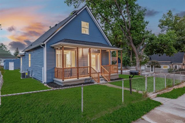 801 E Cache La Poudre Street, Colorado Springs, CO 80903