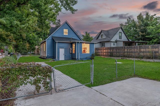 801 E Cache La Poudre Street, Colorado Springs, CO 80903