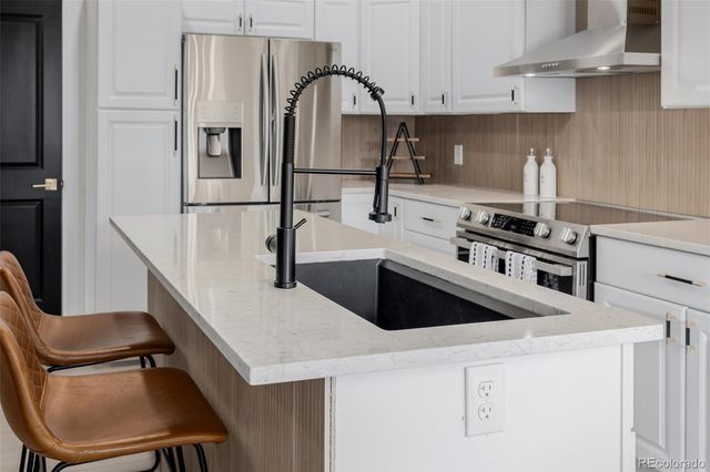 801 E Cache La Poudre Street, Colorado Springs, CO 80903