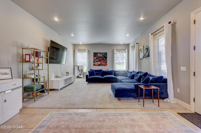 3502 Cedar Ridge Road, Joplin, MO 64804