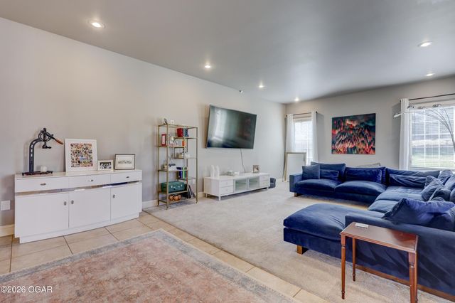 3502 Cedar Ridge Road, Joplin, MO 64804