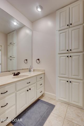 3502 Cedar Ridge Road, Joplin, MO 64804