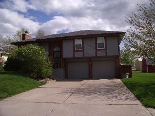 113 E Frank Street, Kearney, MO 64060