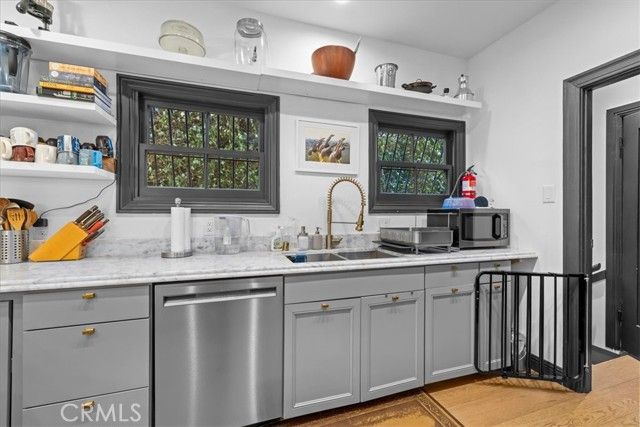 1116 S Highland Avenue, Los Angeles, CA 90019