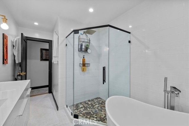 1116 S Highland Avenue, Los Angeles, CA 90019