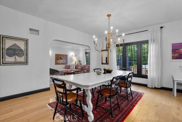 1116 S Highland Avenue, Los Angeles, CA 90019