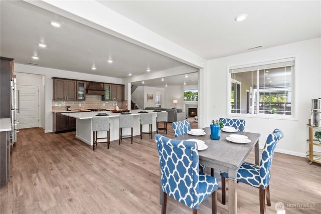 32943 Ash Avenue SE, Black Diamond, WA 98010