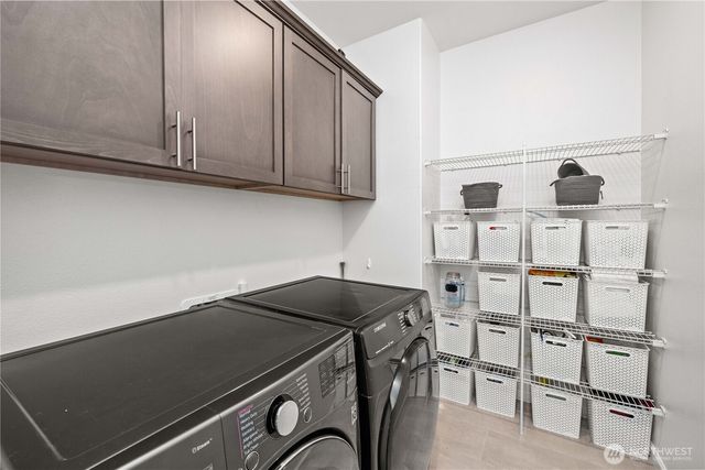 32943 Ash Avenue SE, Black Diamond, WA 98010