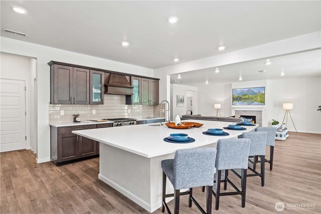 32943 Ash Avenue SE, Black Diamond, WA 98010