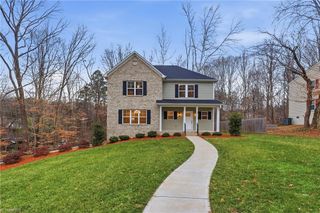 3961 Rookwood Lane, Winston-salem, NC 27106