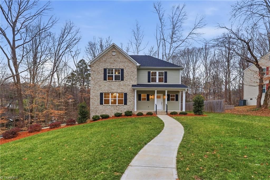 3961 Rookwood Lane, Winston-salem, NC 27106