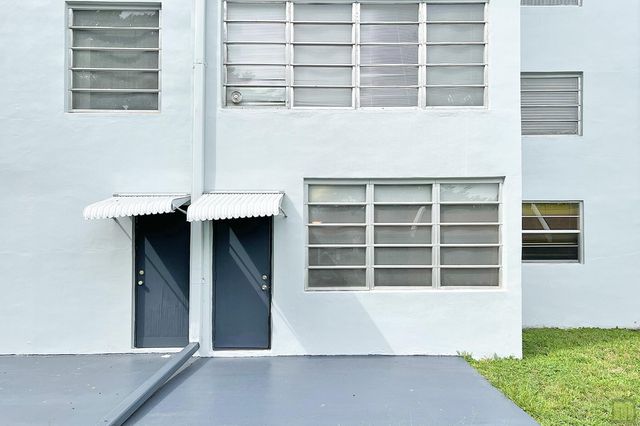 443 NE 195TH Street 140, Miami, FL 33179