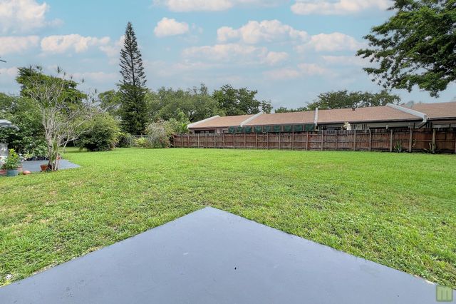 443 NE 195TH Street 140, Miami, FL 33179