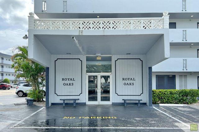 443 NE 195TH Street 140, Miami, FL 33179