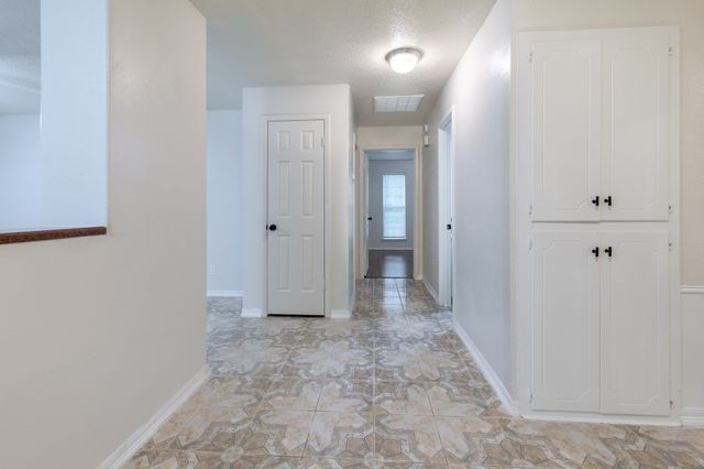 756 E Pecan Street 756, Hurst, TX 76053