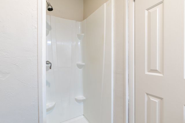 756 E Pecan Street 756, Hurst, TX 76053