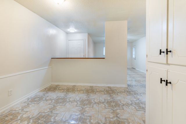 756 E Pecan Street 756, Hurst, TX 76053