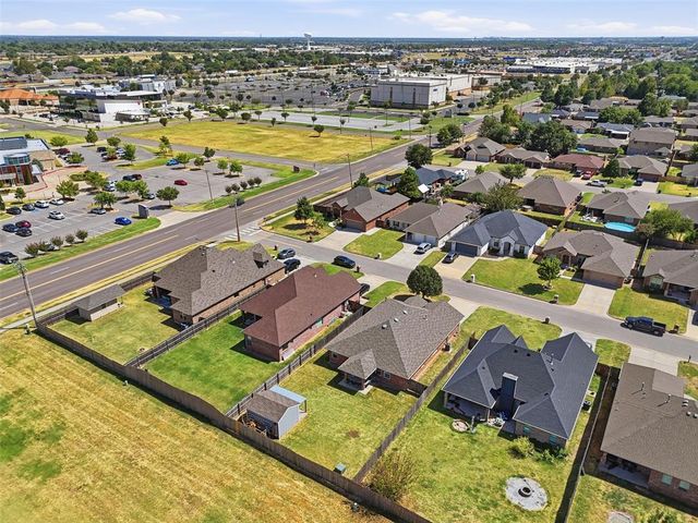 609 SW 6th Street, Oklahoma City, OK 73160