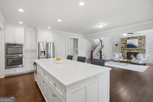 2732 Oak Grove Manor, Decatur, GA 30033