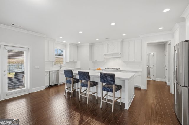 2732 Oak Grove Manor, Decatur, GA 30033