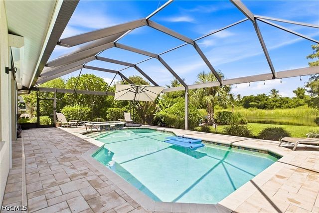 40 Timberland CIR N, Fort Myers, FL 33919