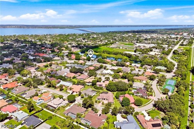 40 Timberland CIR N, Fort Myers, FL 33919