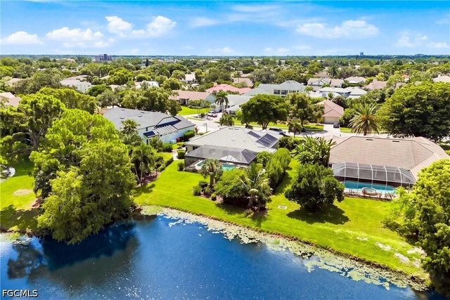 40 Timberland CIR N, Fort Myers, FL 33919