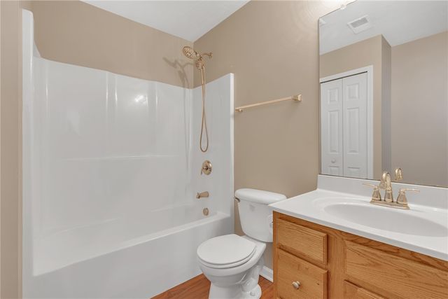 79 Nicholas Dr, Brighton Twp, PA 15009