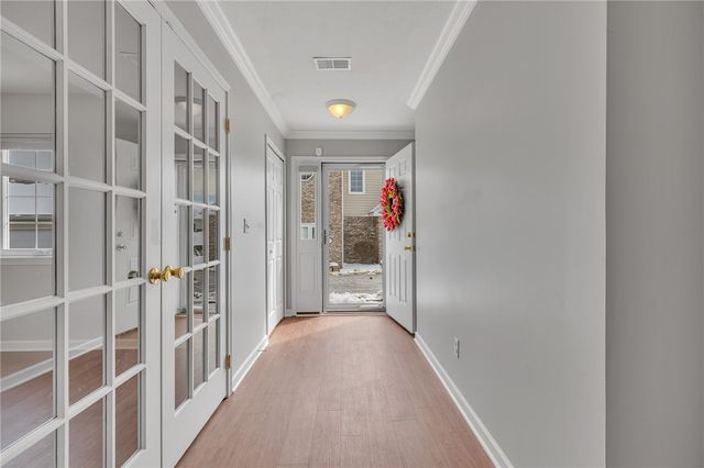 79 Nicholas Dr, Brighton Twp, PA 15009