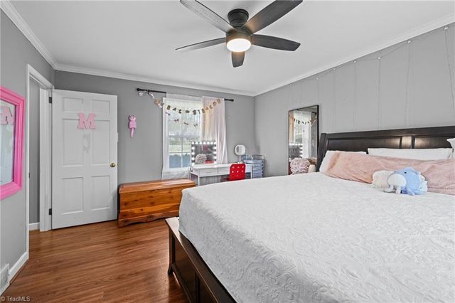 4056 Beaver Brook Road, Clemmons, NC 27012