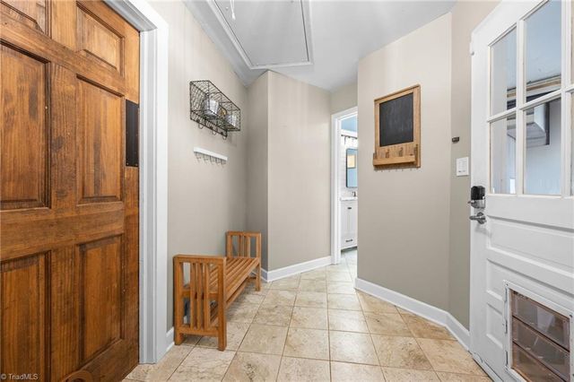 4056 Beaver Brook Road, Clemmons, NC 27012