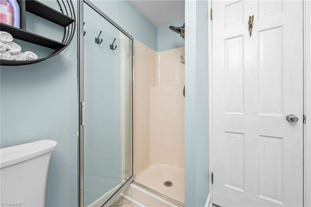 4056 Beaver Brook Road, Clemmons, NC 27012