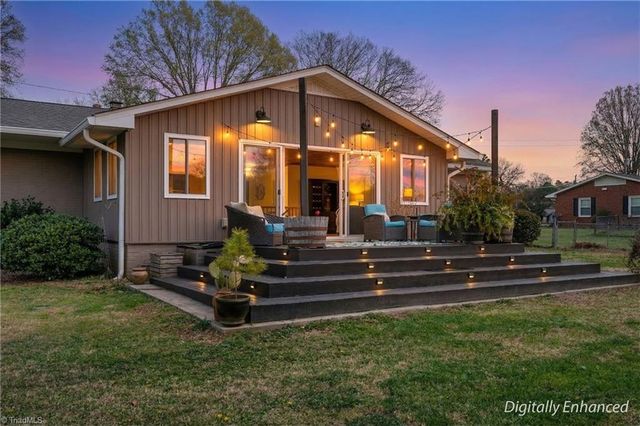 4056 Beaver Brook Road, Clemmons, NC 27012